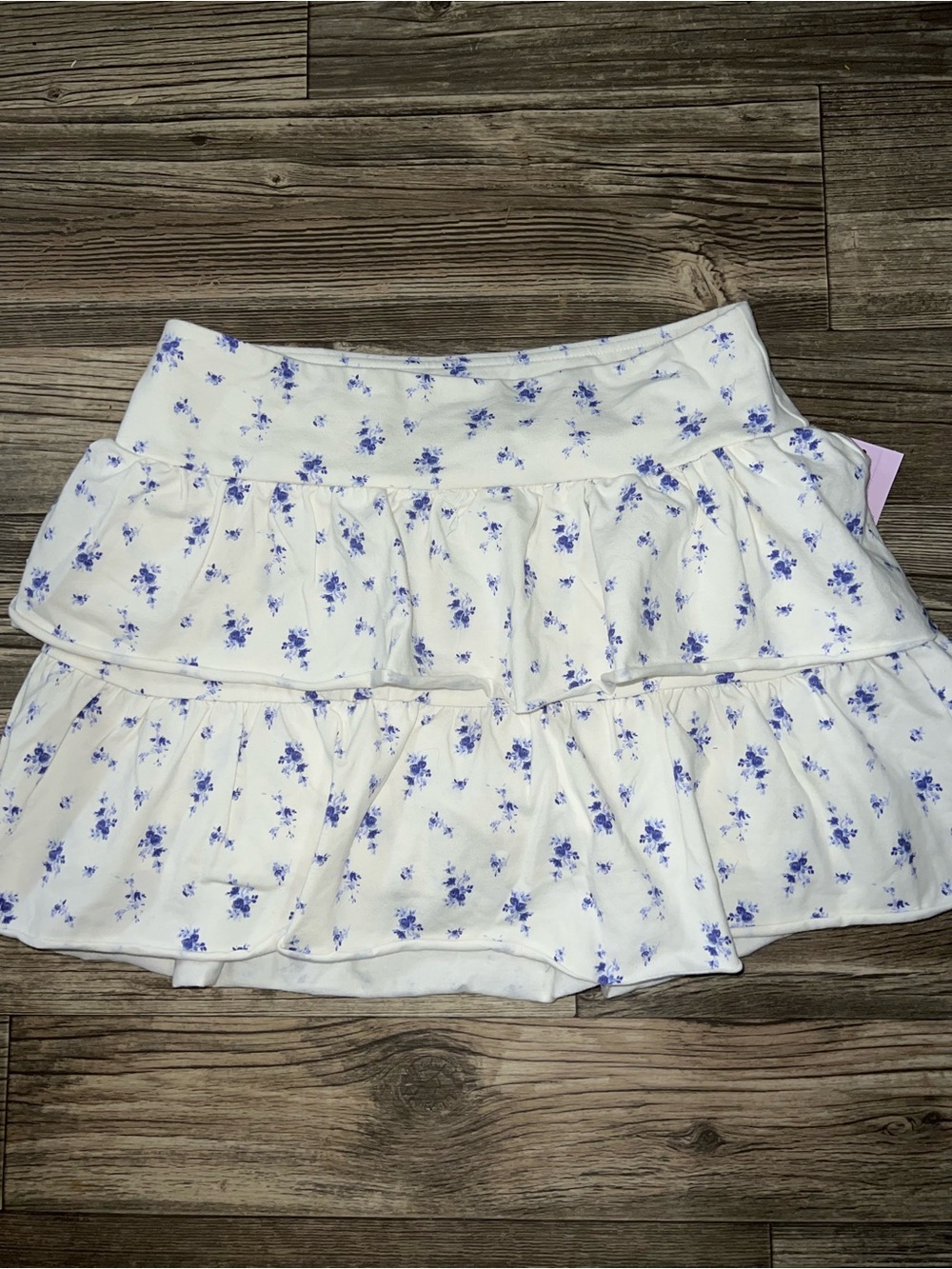 New Wild Fable floral skort in a size Medium. - Picture 2 of 11